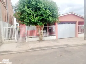 Casa - Tronco - Castro